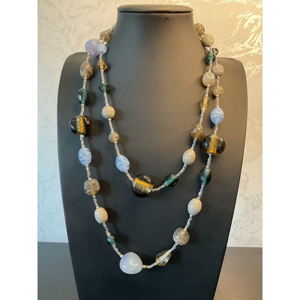 Vintage Beaded Necklace With Multi-Colored Gemstones
